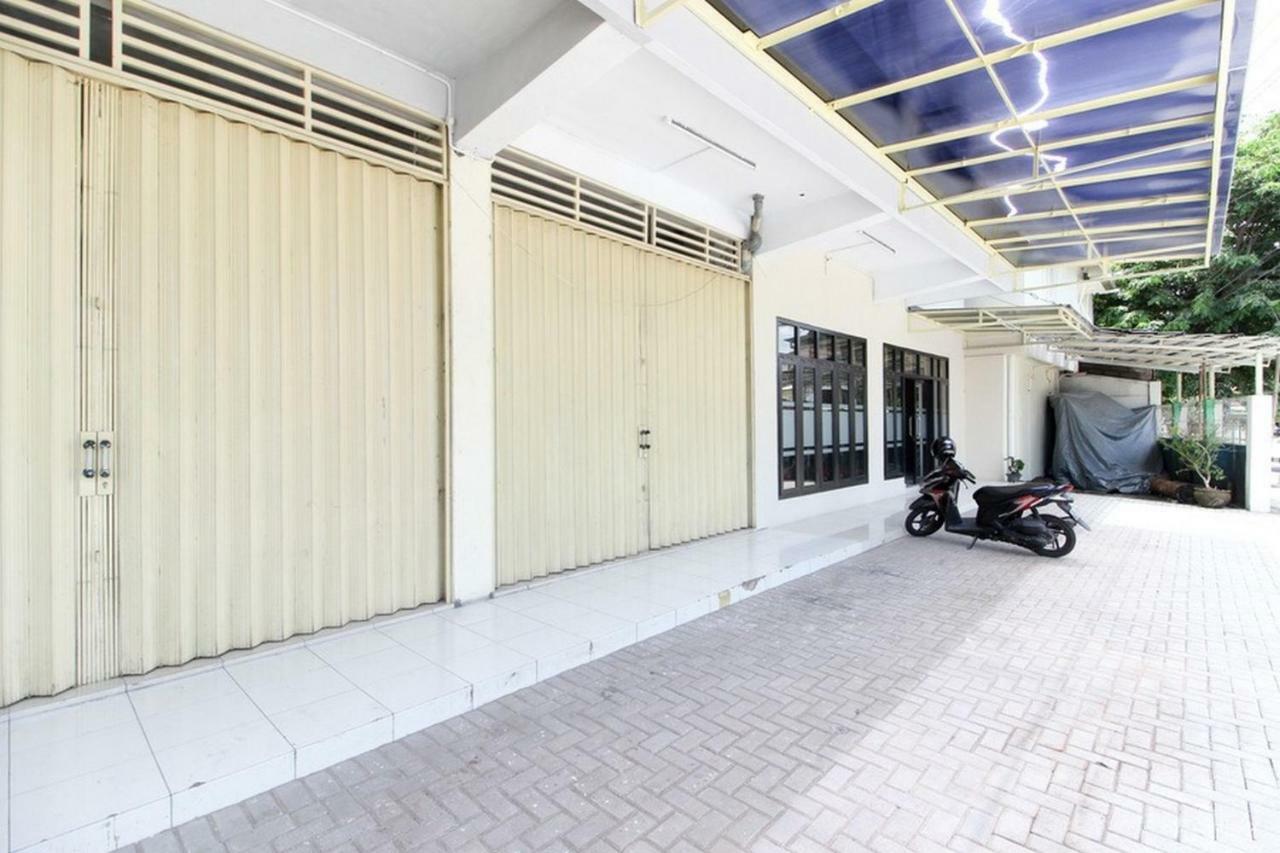 RedDoorz near Jogja Kembali Monument 3 Hotel Kalasan Exterior foto